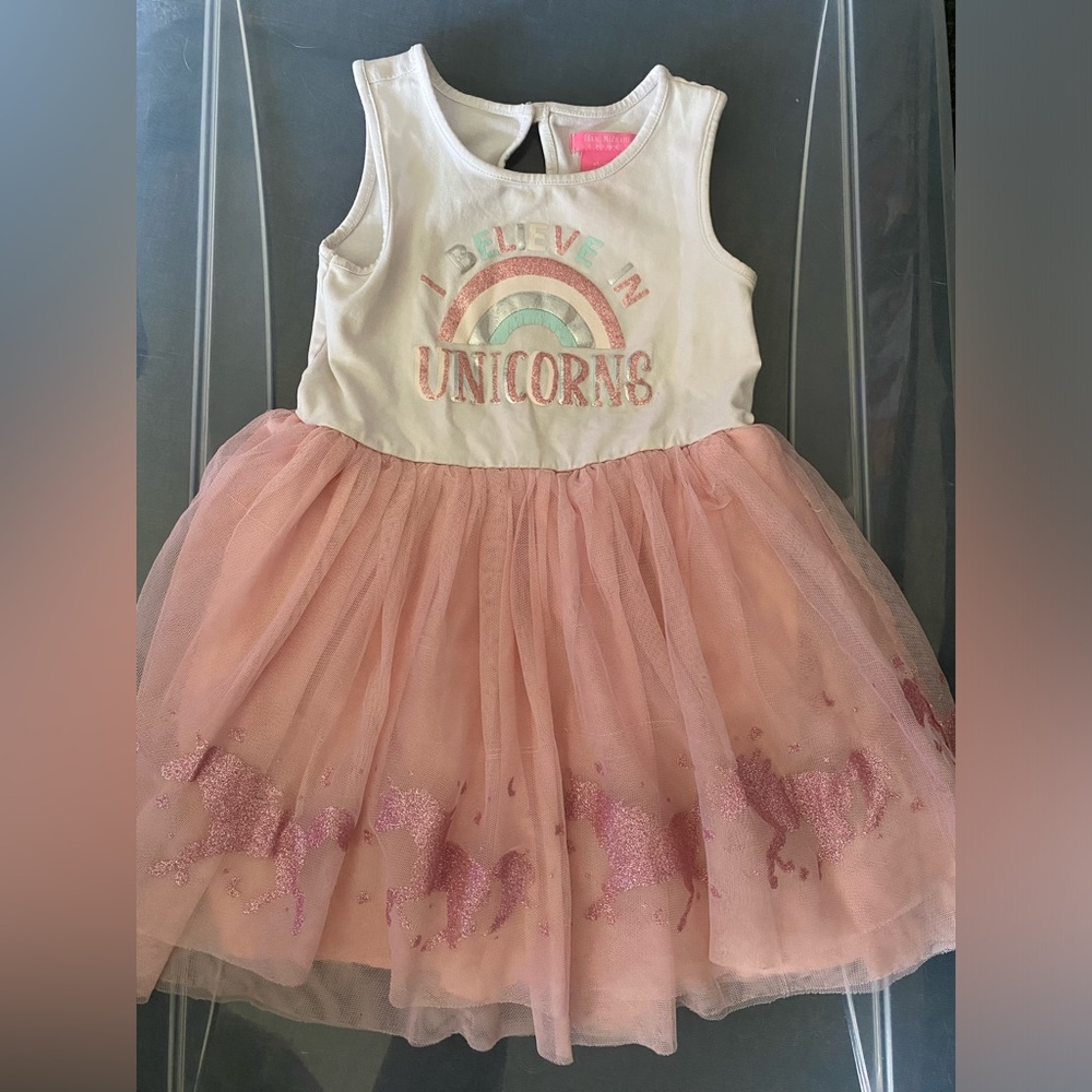 2T Dresses - Picture 7 of 16